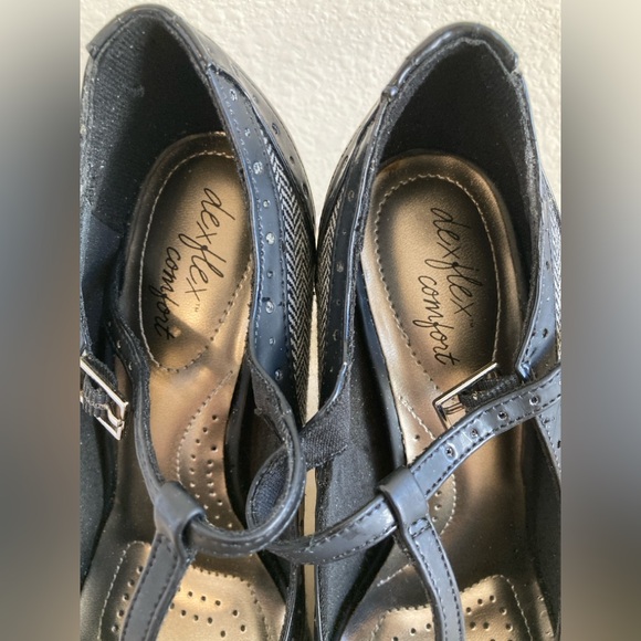 Dexflex Comfort Black and Herringbone Women's Pumps/Heels - Picture 9 of 11